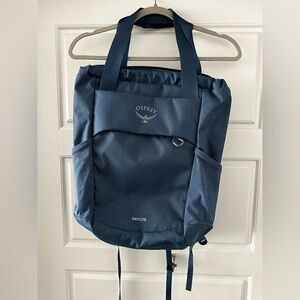 Osprey Daylite Backpack / Tote Combination Bag in Ocean